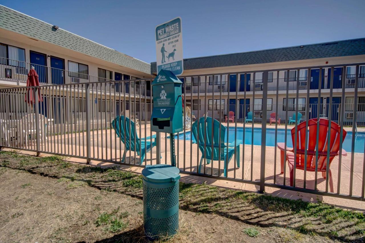 6-douglas, Az Douglas